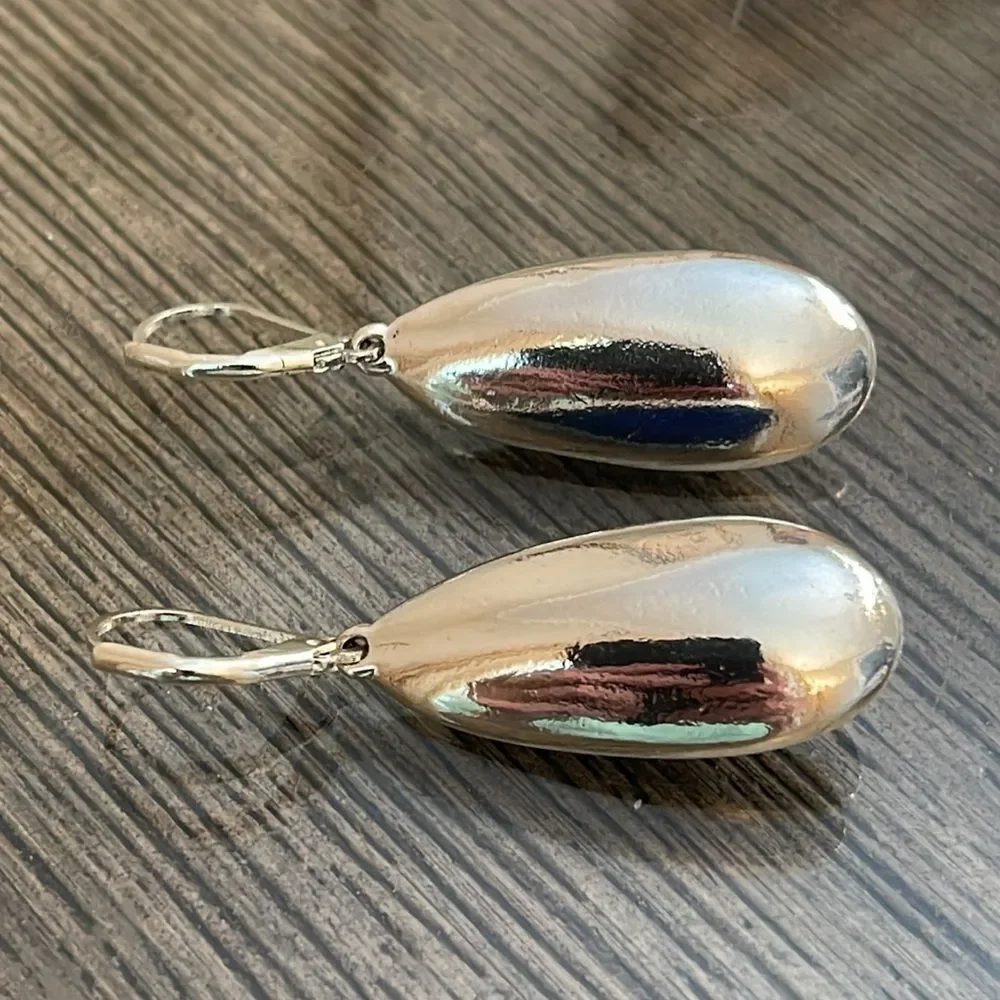 Long Silver-tone Tear Drop Lever Bag Earrings with Blue Faceted Gem